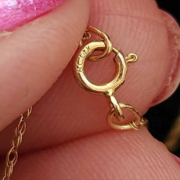 Vintage 14kt Solid Yellow Gold Necklace with Pendant - Picture 3 of 6